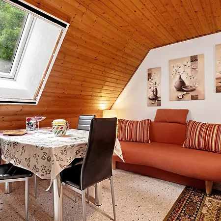 Laerchennest Apartment